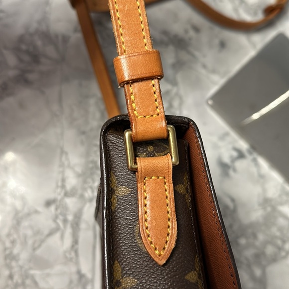 Authentic Louis Vuitton Saint Cloud PM - Picture 13 of 16